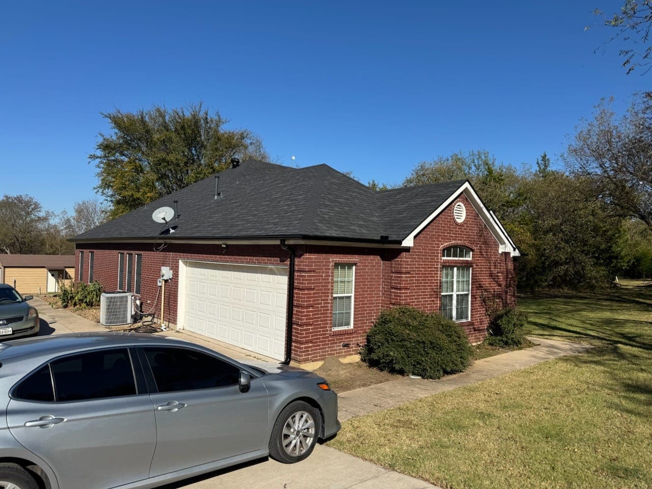 Roofing service by Bradshaw Beaver Construction in Sherman TX